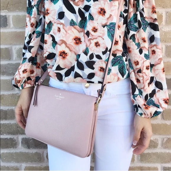 kate spade Handbags - NWT $229 Kate Spade Dusty Pink Madelyne Crossbody
